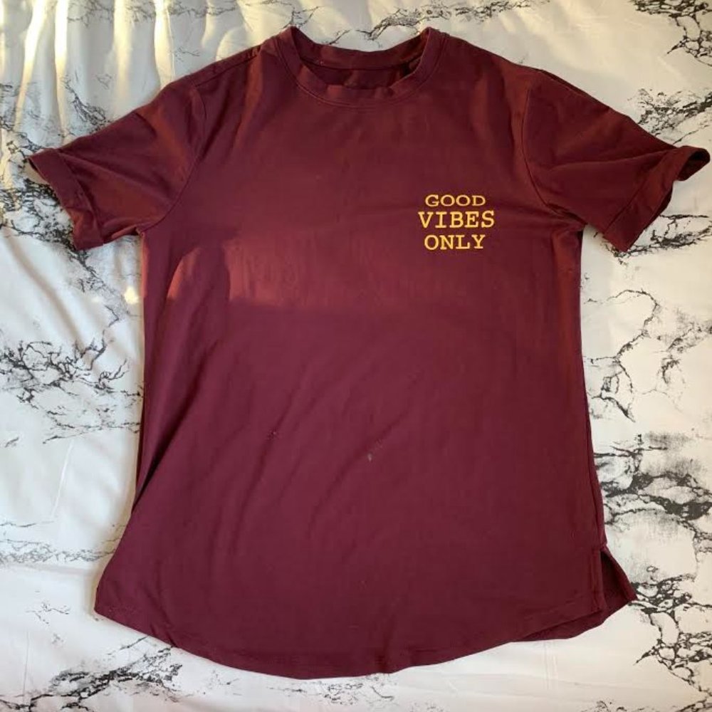Good Vibes Only Tee